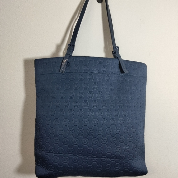 Michael Kors Signature Blue Neoprene Tote Bag - Picture 6 of 6